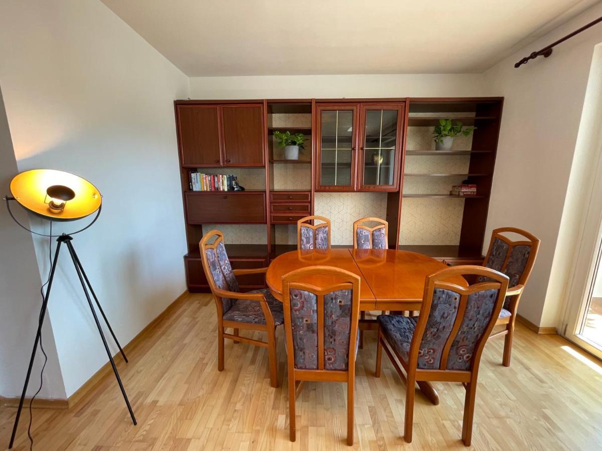 Spacious 3Bd Top Floor Flat Close To Lake Klagenfurt am Woerthersee Luaran gambar